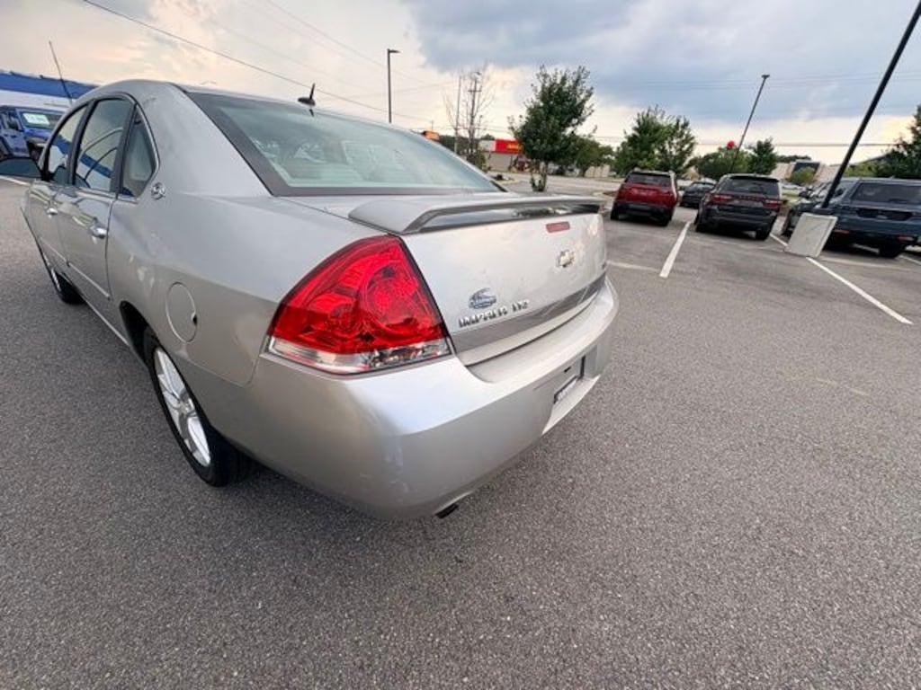Used 2008 Chevrolet Impala LTZ Sedan