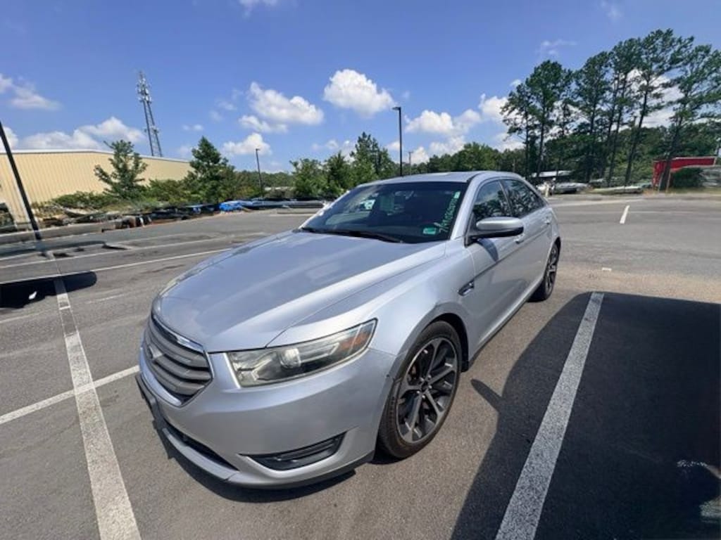 Used 2014 Ford Taurus SEL Sedan