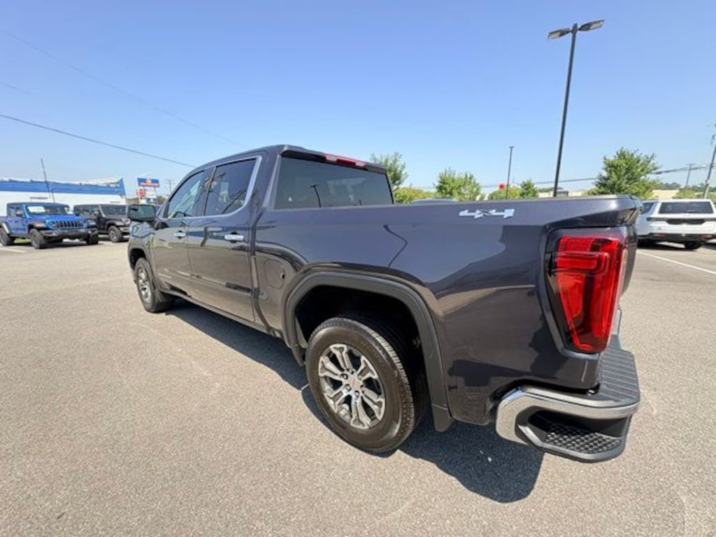 Used 2025 GMC Sierra 1500 SLT Truck