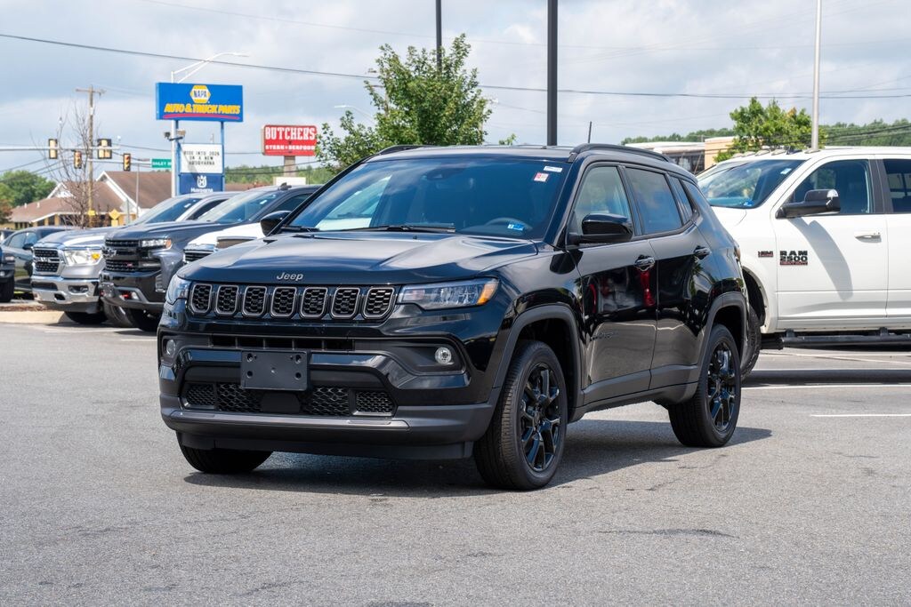 New 2026 Jeep Compass Latitude Sport Utility