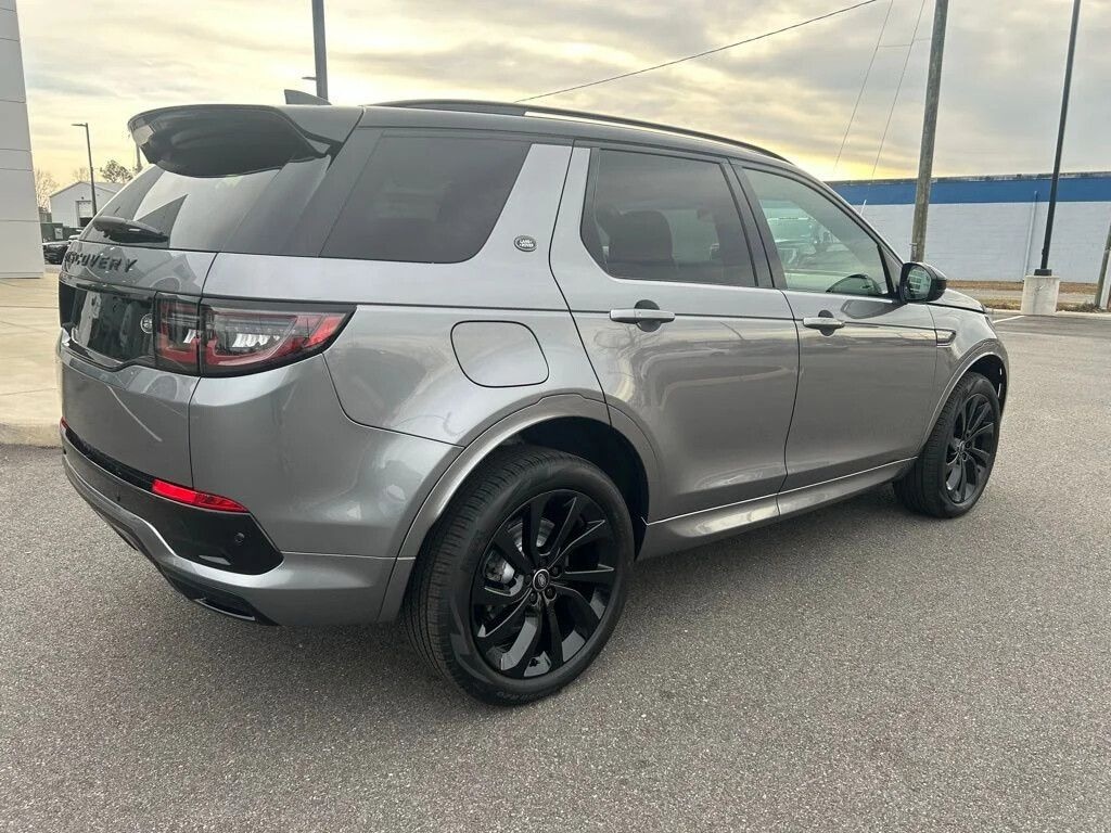 Used 2023 Land Rover Discovery Sport SE R-Dynamic SUV