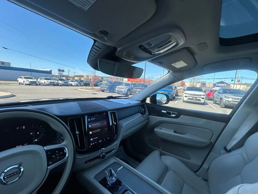2023 Volvo XC60 Ultimate - Photo 10