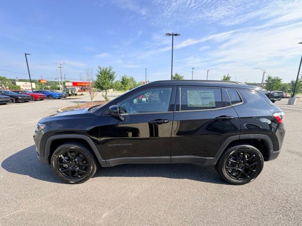 New 2026 Jeep Compass LATITUDE ALTITUDE 4X4 Sport Utility