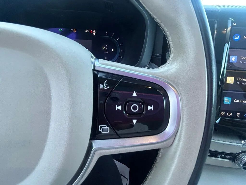 2023 Volvo XC60 Ultimate - Photo 11