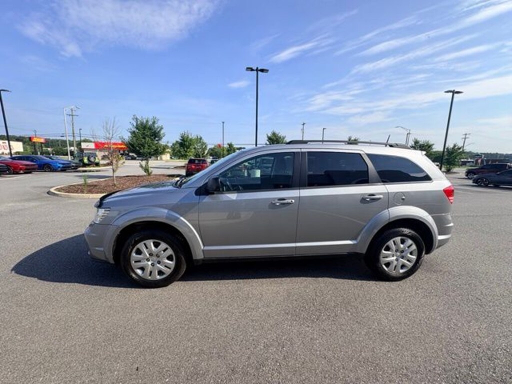 Used 2019 Dodge Journey SE SUV