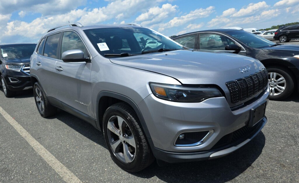 Used 2019 Jeep Cherokee Limited SUV