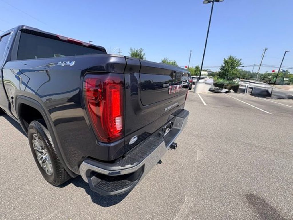 Used 2025 GMC Sierra 1500 SLT Truck