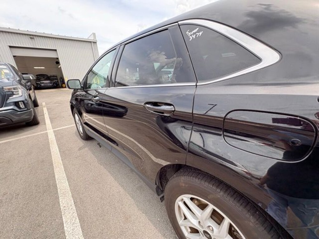 Used 2024 Ford Edge SEL SUV