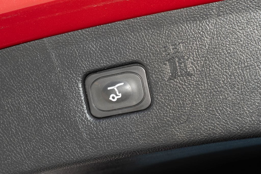 2024 Ford Edge Titanium - Photo 8