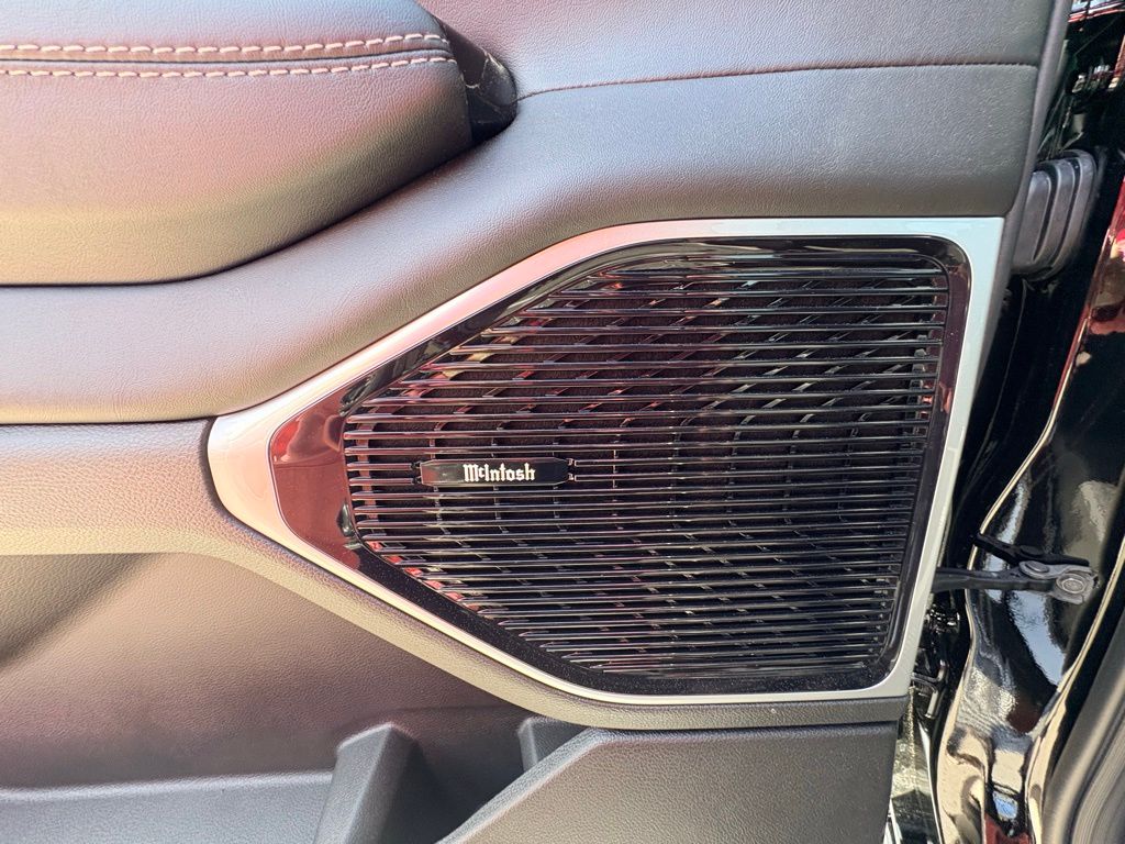 2026 Jeep Grand Wagoneer Limited Reserve - Photo 37