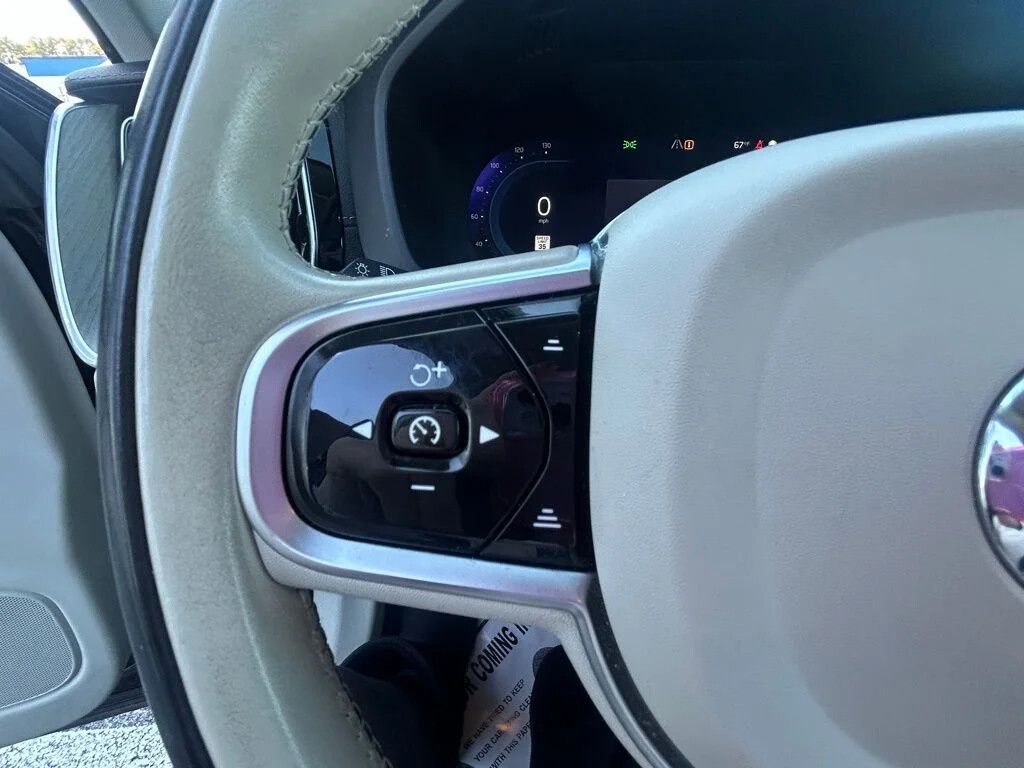2023 Volvo XC60 Ultimate - Photo 17