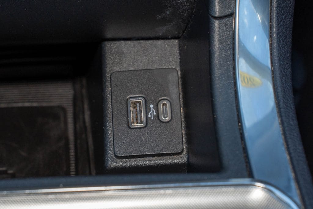2024 Ford Edge Titanium - Photo 21