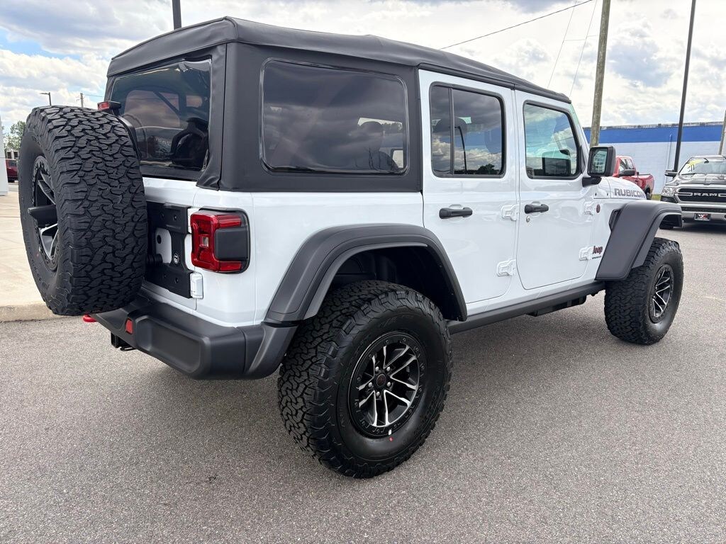 New 2026 Jeep Wrangler 4-DOOR RUBICON Sport Utility