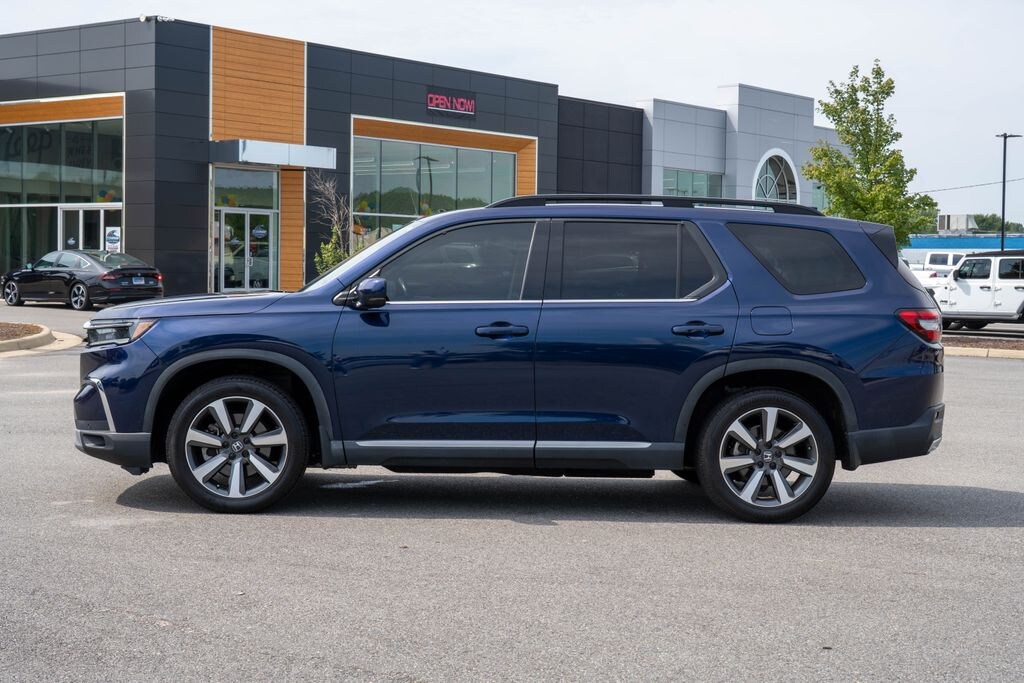 Used 2024 Honda Pilot Touring SUV