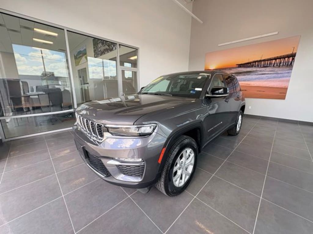 Used 2023 Jeep Grand Cherokee Limited SUV