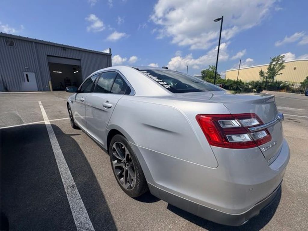 Used 2014 Ford Taurus SEL Sedan