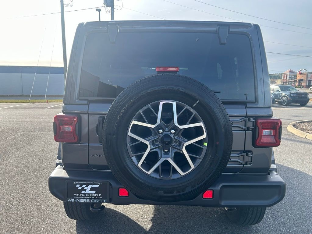 New 2026 Jeep Wrangler 4-DOOR SAHARA Sport Utility