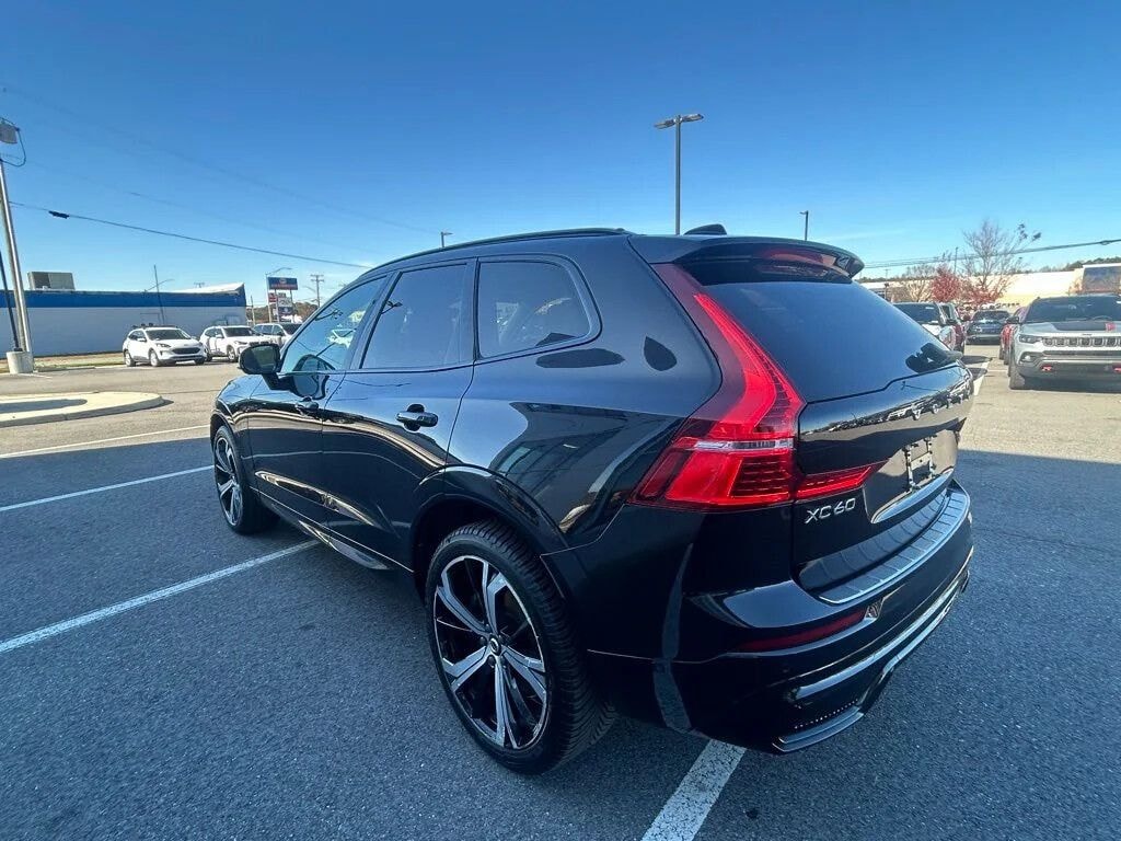 Used 2023 Volvo XC60 B6 Ultimate Dark Theme SUV