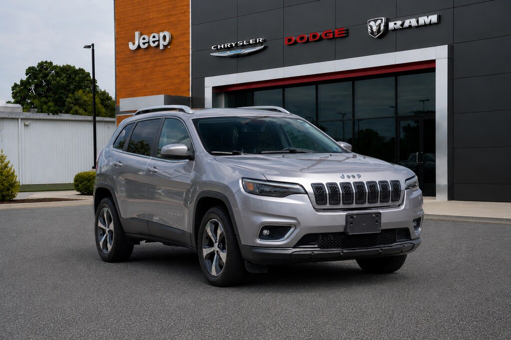 Used 2019 Jeep Cherokee Limited SUV