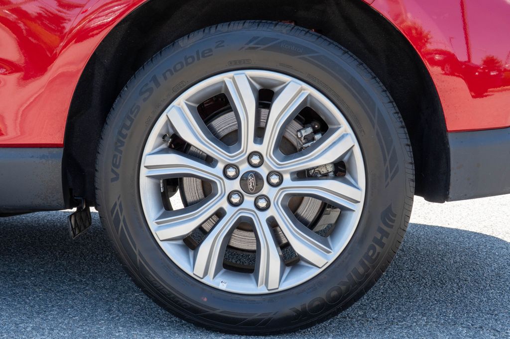 2024 Ford Edge Titanium - Photo 30