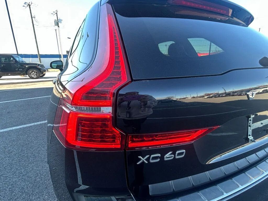 2023 Volvo XC60 Ultimate - Photo 8