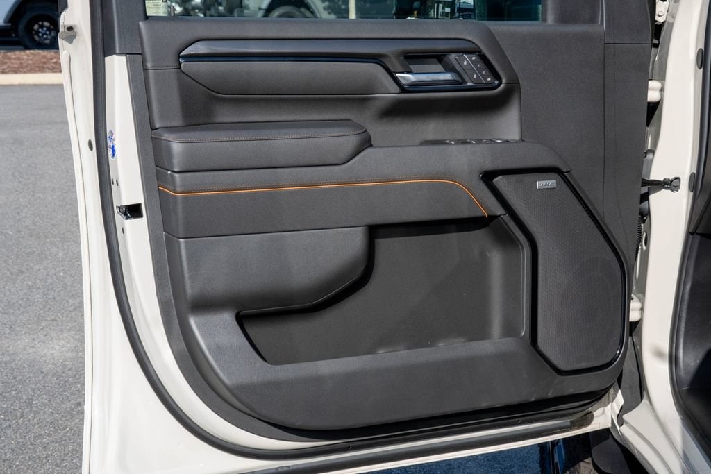 2026 GMC Sierra 2500HD AT4 - Photo 10