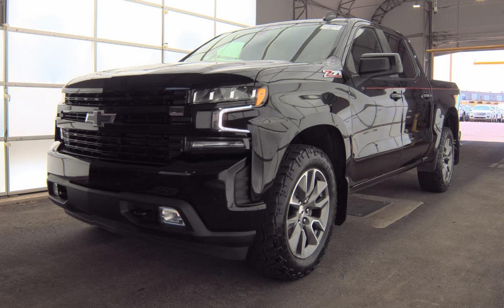 2021 Chevrolet Silverado 1500 RST 4X4 Crew Cab Short Box's photo
