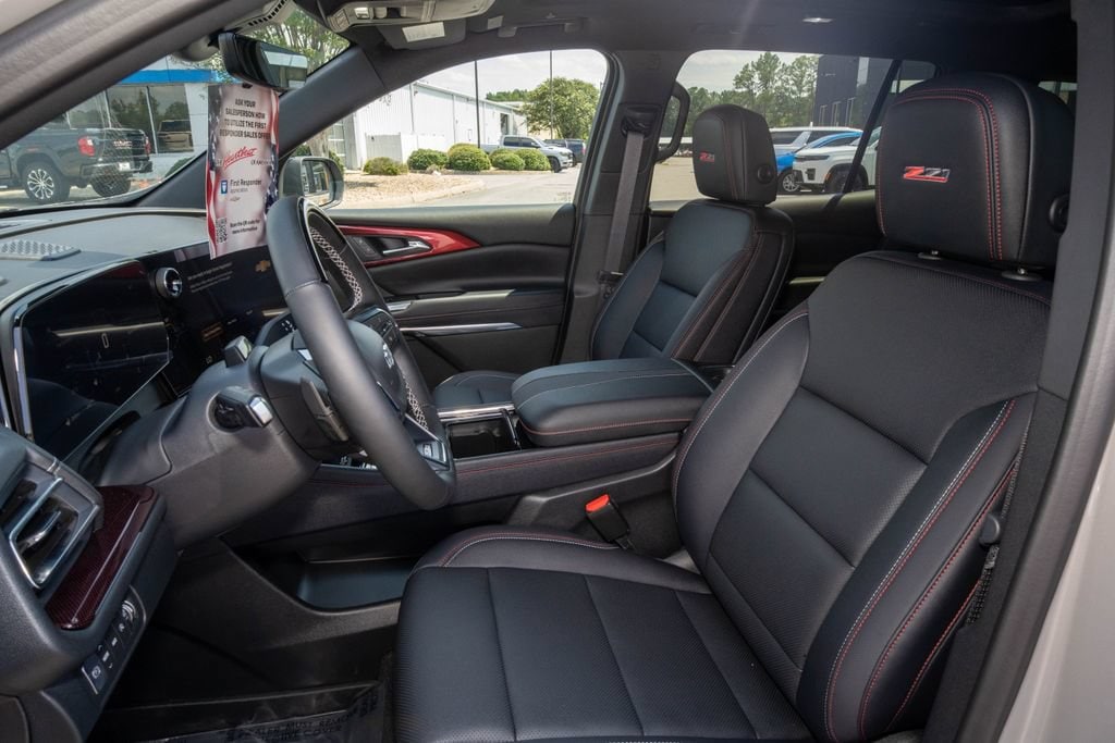 2026 Chevrolet Traverse Z71 - Photo 17