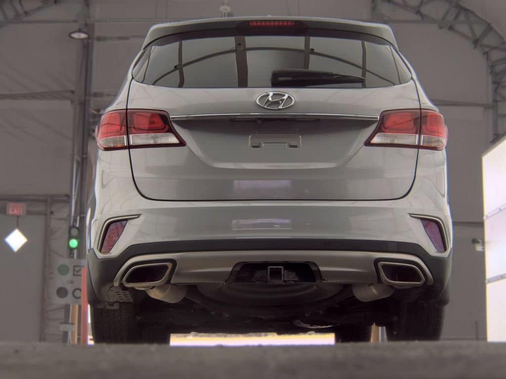 Used 2018 Hyundai Santa Fe SE with VIN KM8SM4HF0JU264614 for sale in Franklin, VA