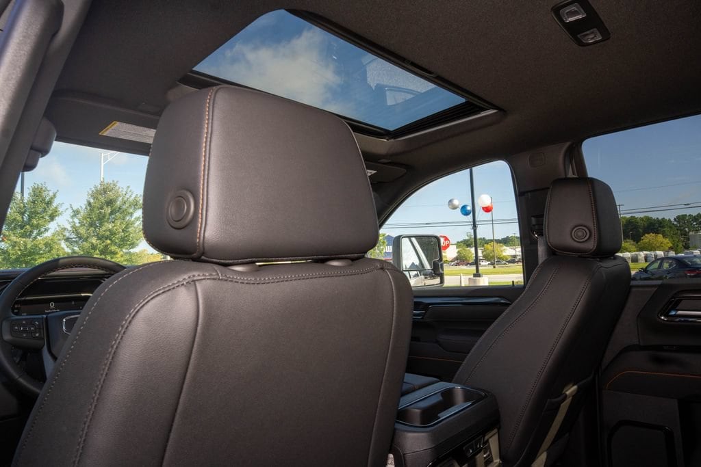 2026 GMC Sierra 2500HD AT4 - Photo 17