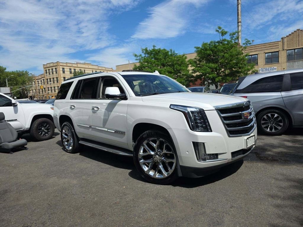 Used 2017 CADILLAC Escalade Luxury SUV