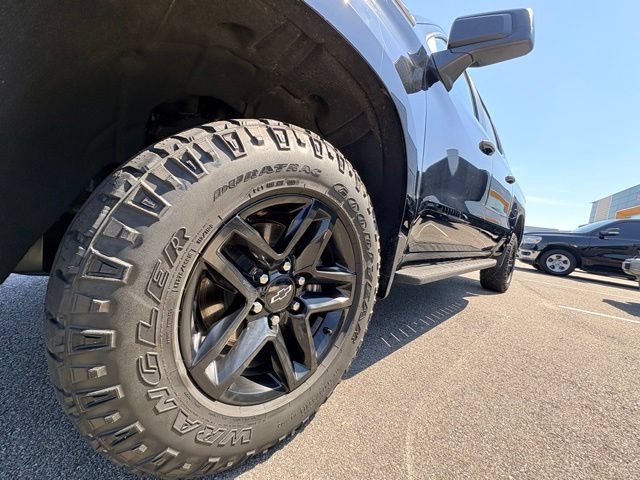 2022 Chevrolet Silverado 1500 Limited Custom - Photo 13