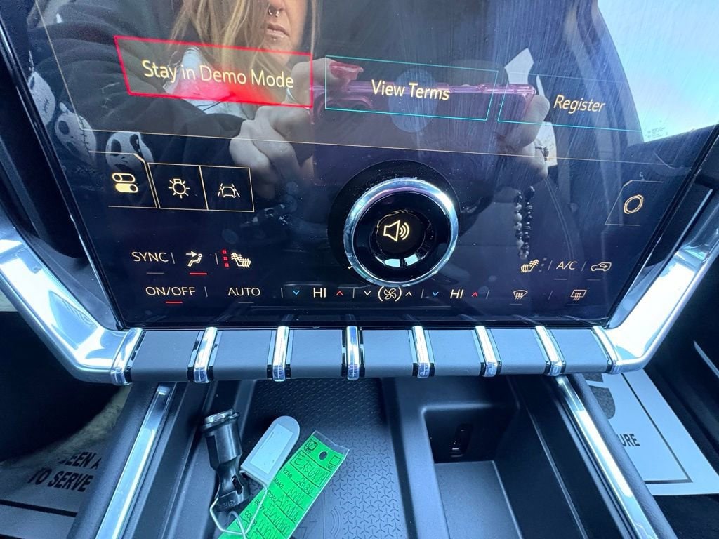 2026 GMC Acadia Elevation - Photo 28