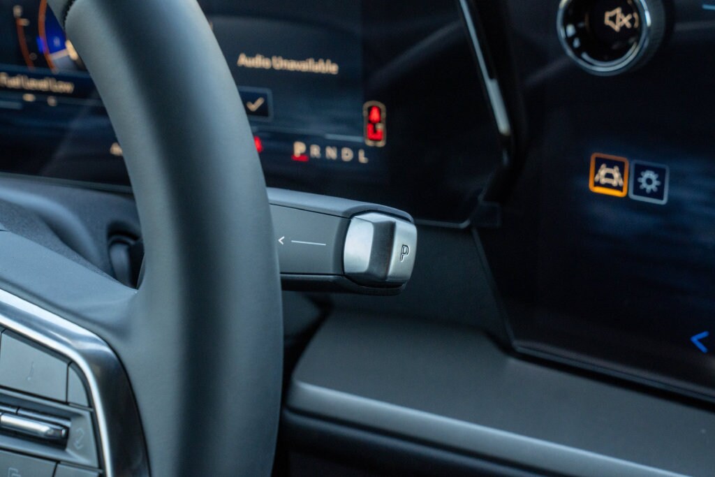 2027 Chevrolet Traverse LT - Photo 20