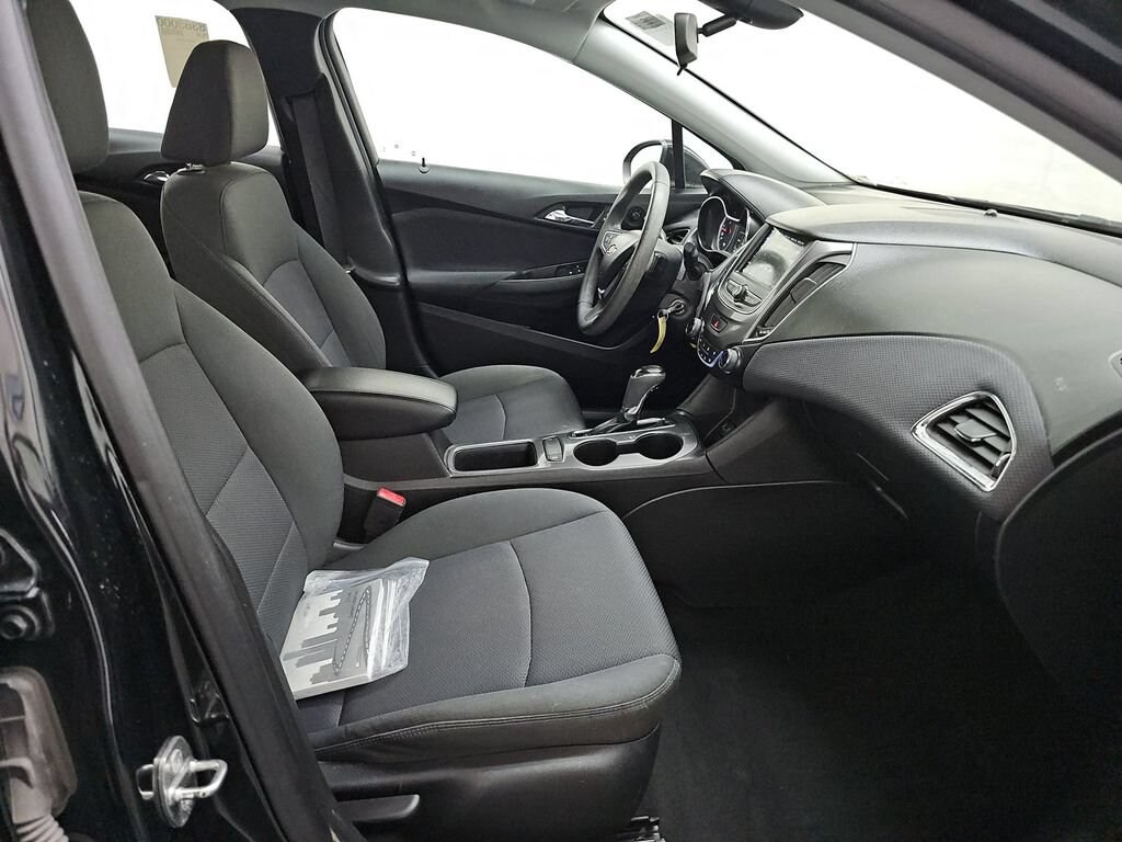 Used 2019 Chevrolet Cruze LT Car