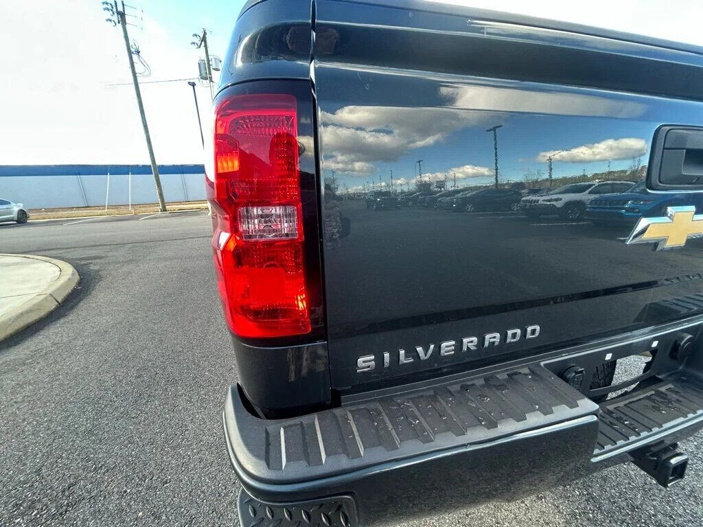 Used 2018 Chevrolet Silverado 1500 LT Truck