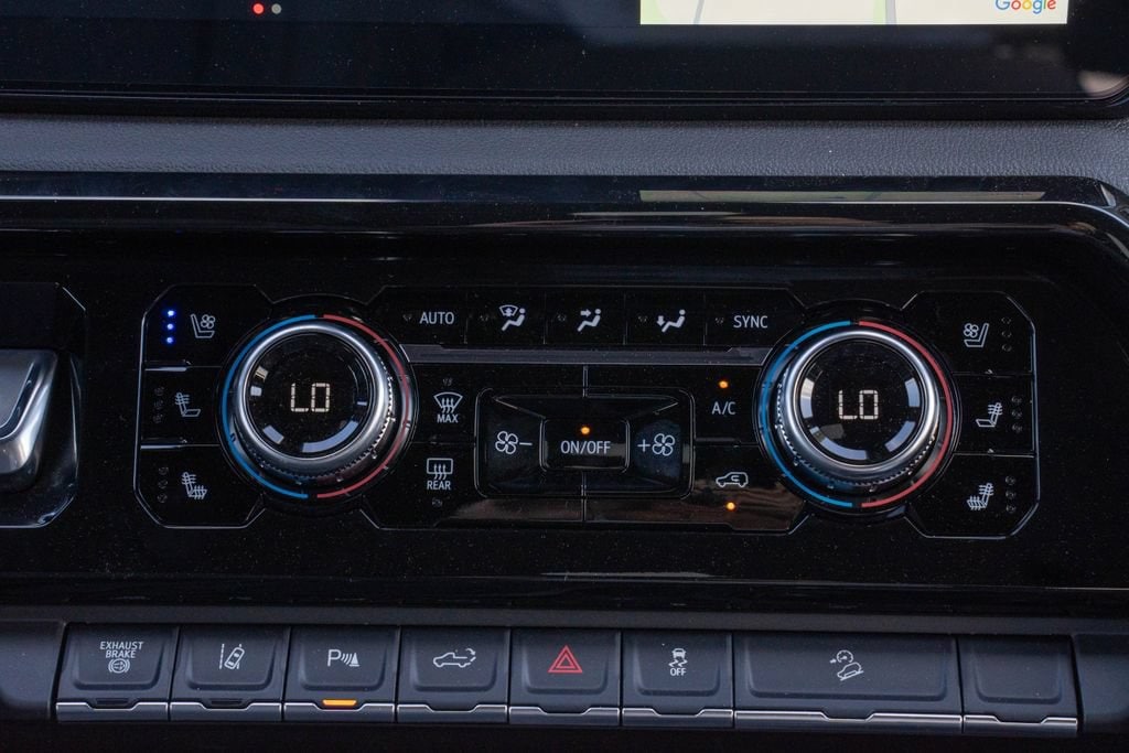 2026 GMC Sierra 2500HD AT4 - Photo 23