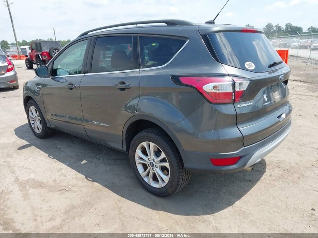 Used 2017 Ford Escape SE
