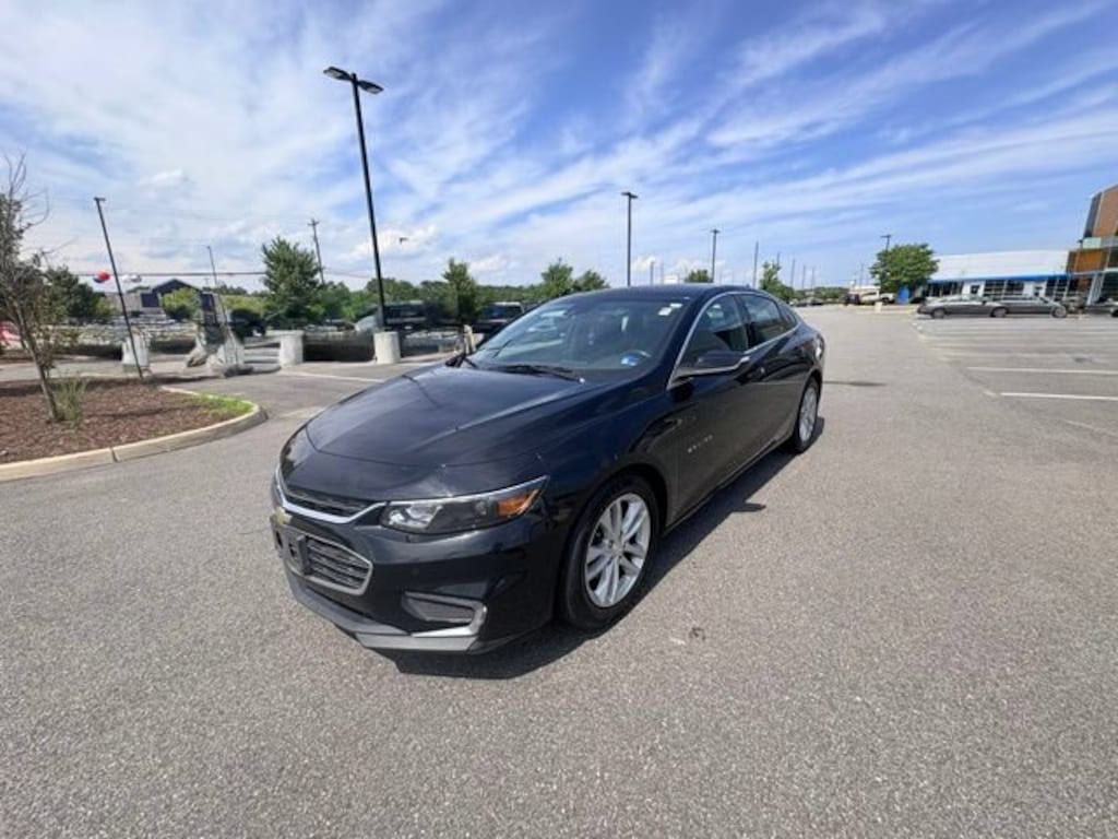Used 2018 Chevrolet Malibu Hybrid Car