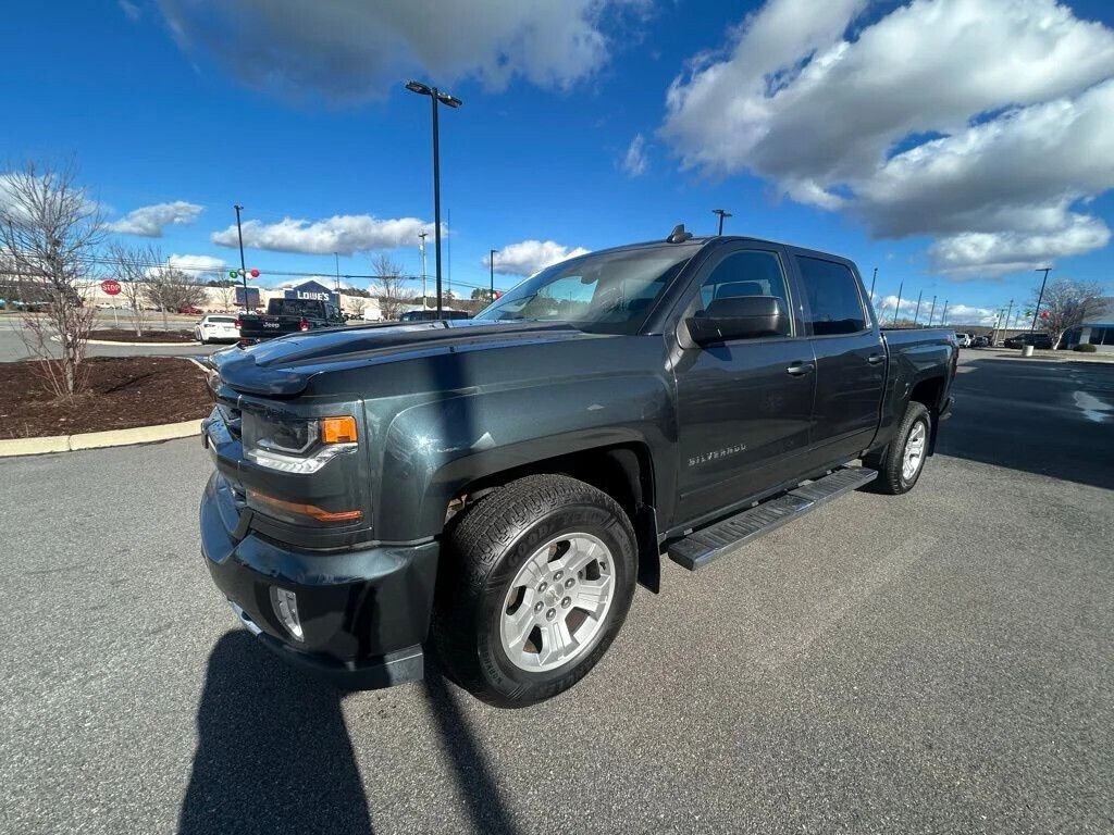 Used 2018 Chevrolet Silverado 1500 LT Truck