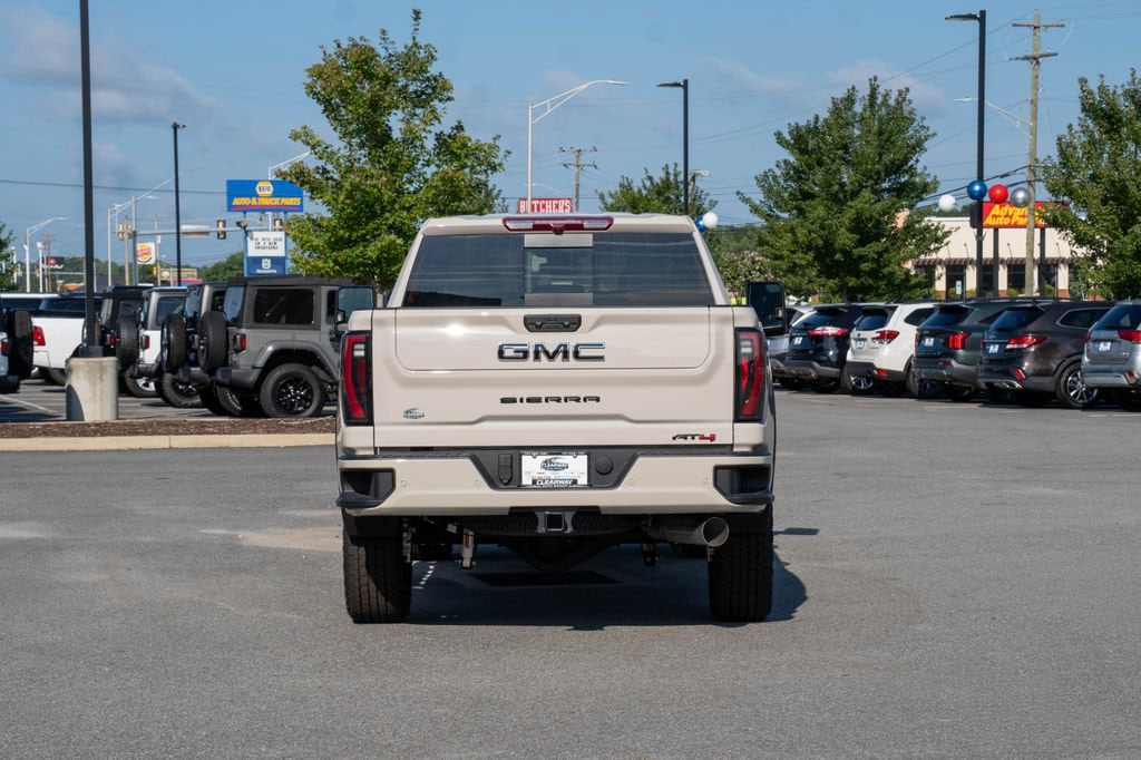 2026 GMC Sierra 2500HD AT4 - Photo 6