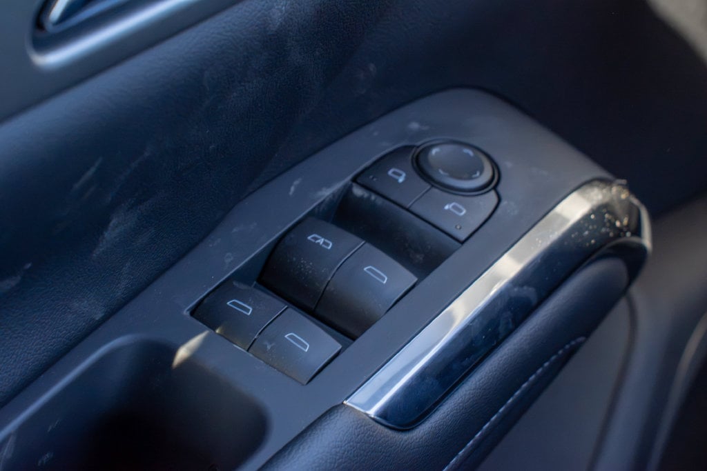 2027 Chevrolet Traverse LT - Photo 22