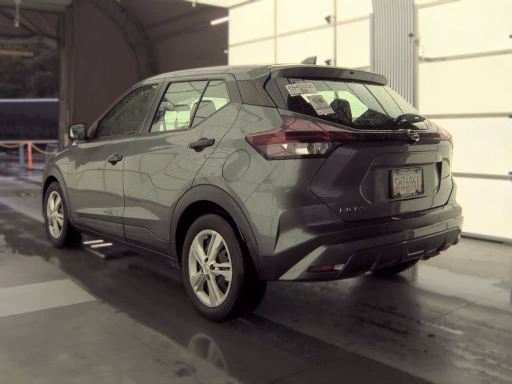 Used 2021 Nissan Kicks S with VIN 3N1CP5BV1ML523473 for sale in Franklin, VA