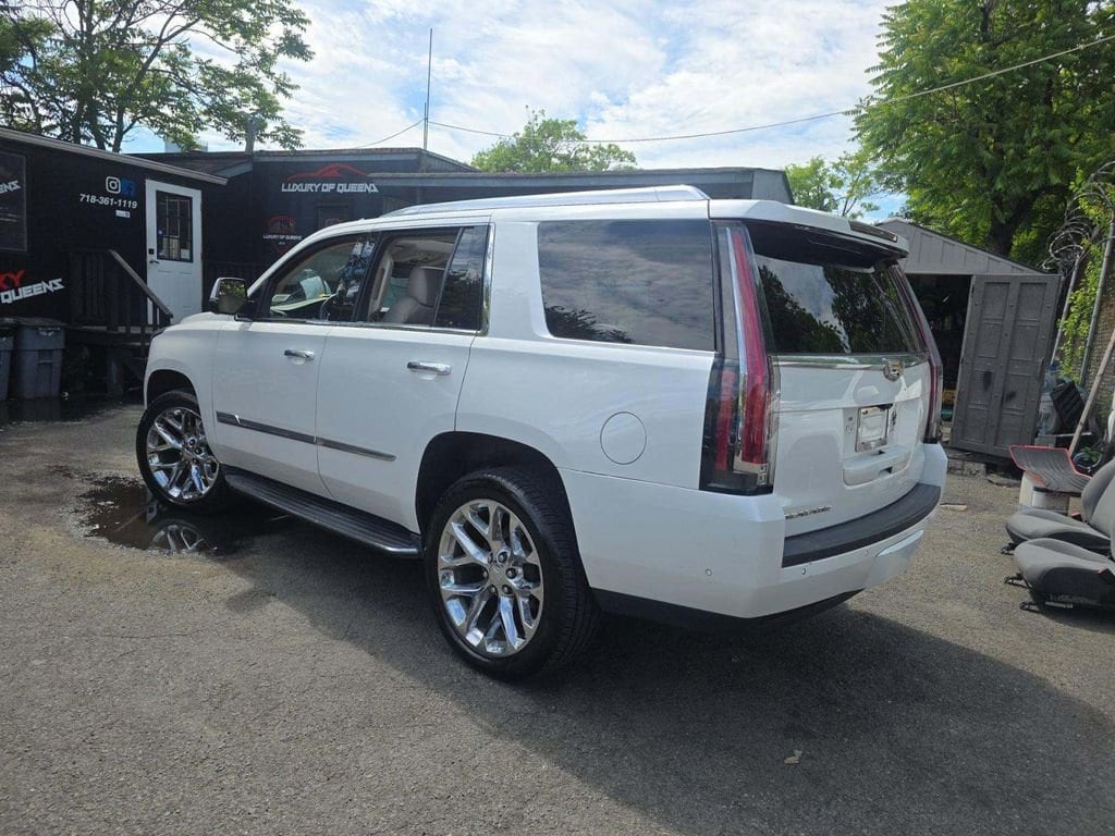 Used 2017 CADILLAC Escalade Luxury SUV