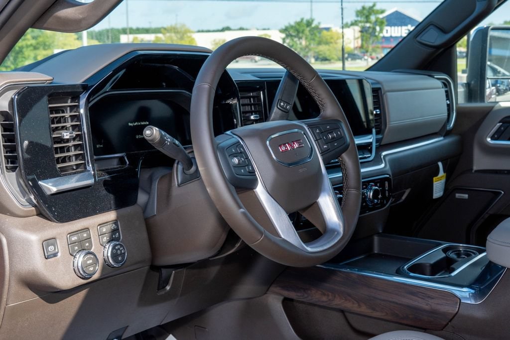 2026 GMC Sierra 2500HD SLT - Photo 14