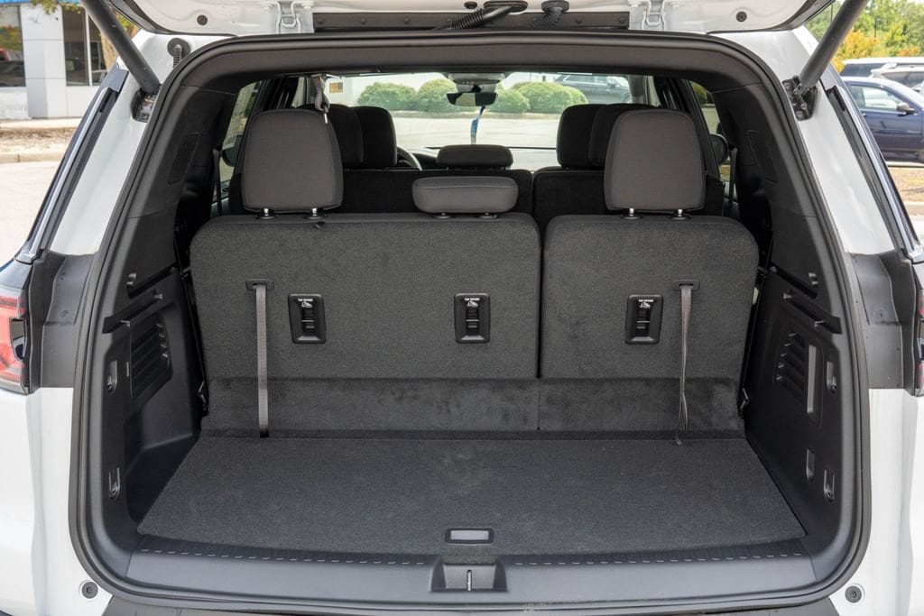 2026 GMC Acadia Elevation - Photo 10