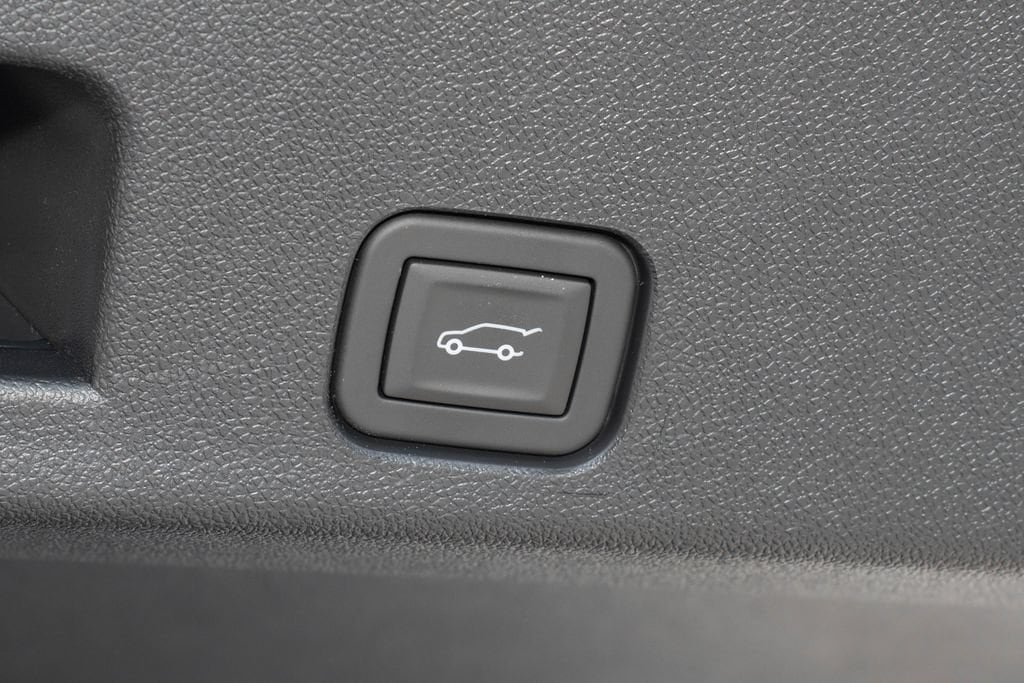 2026 GMC Acadia Elevation - Photo 11