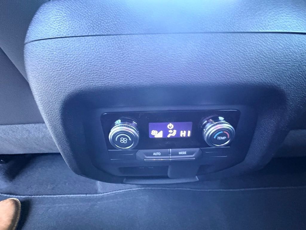 2026 GMC Acadia Elevation - Photo 34