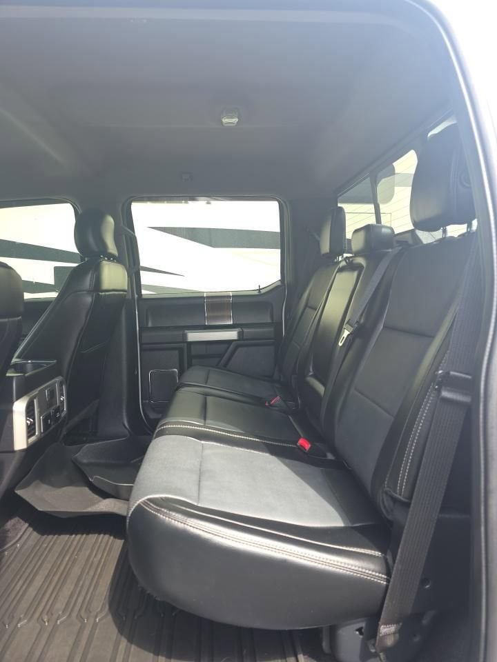 2017 Ford F-150 Lariat - Photo 12