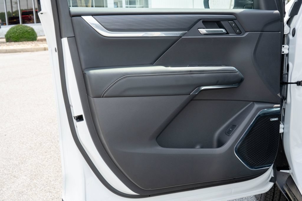 2026 GMC Acadia Elevation - Photo 12